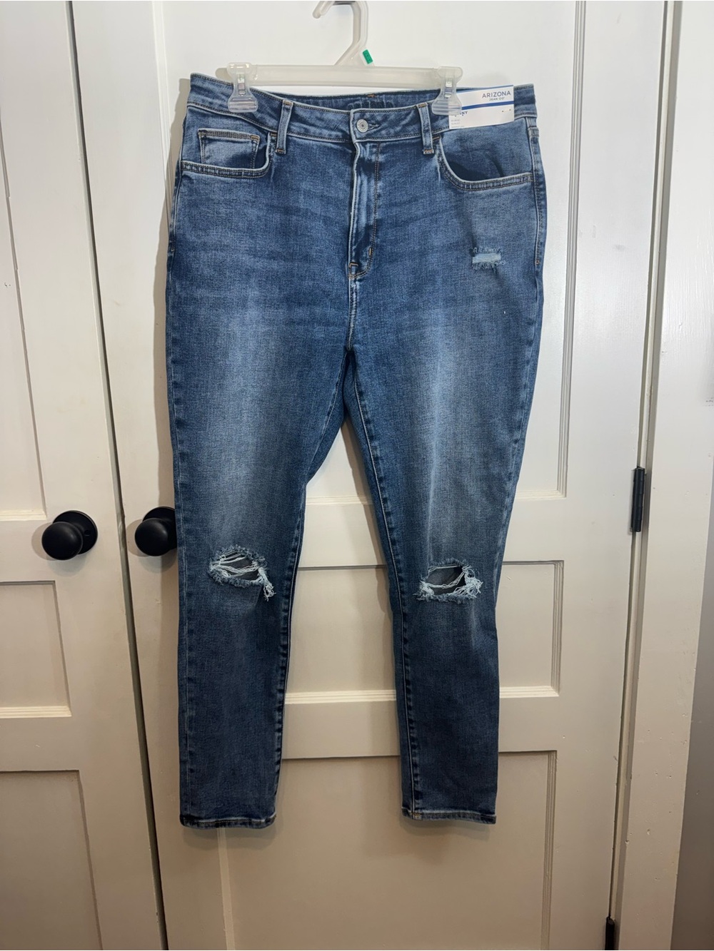 Arizona Jean Company Hugh-Rise Slim Fit, Skinny Distressed Women's Jeans - Blue